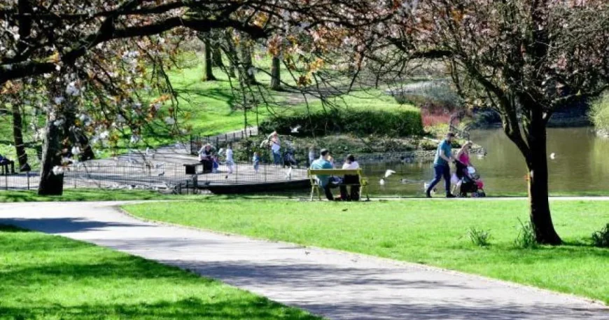 Bolton hotter than Barcelona as Weather Bolton alert runs to Wednesday