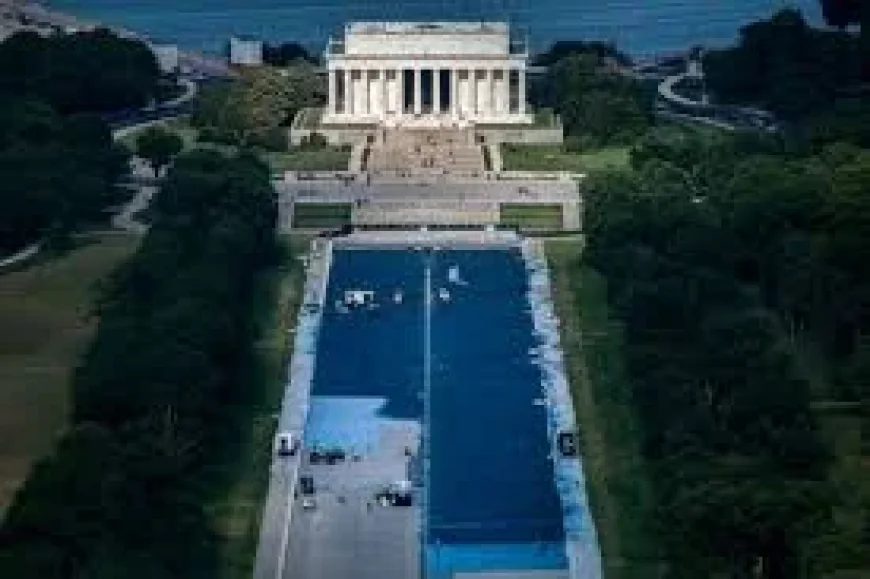 Trump Says $1.5 Million Reflecting Pool Plan Trails $14.8 Million