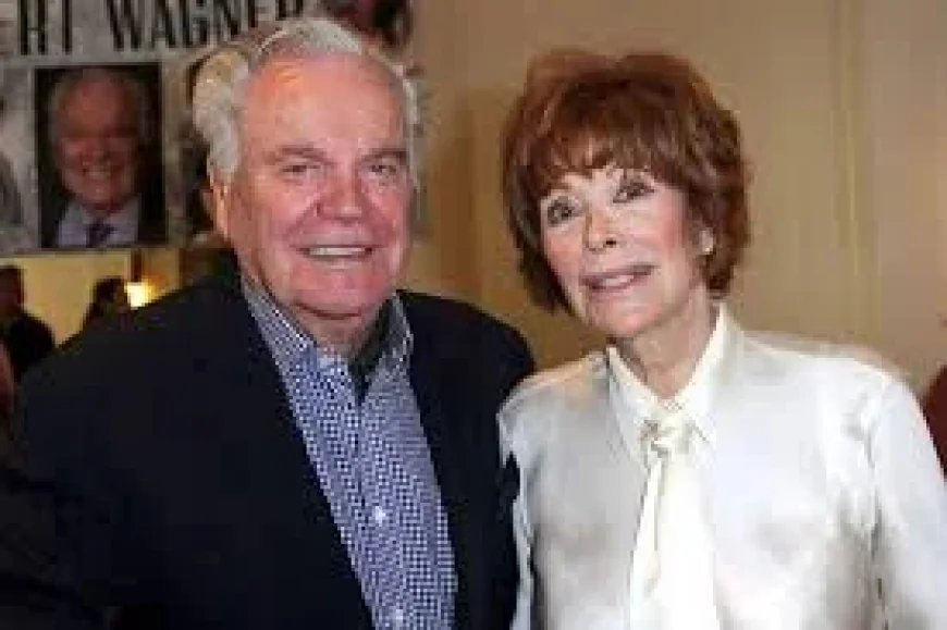 Robert Wagner Marks 36 Years With Jill St. John Photo