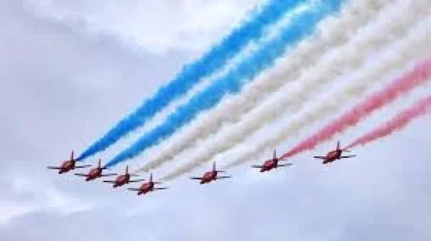 Red Arrows Return to Midlands Air Festival Weekend in Warwickshire — Red Arrows Flight Path Today