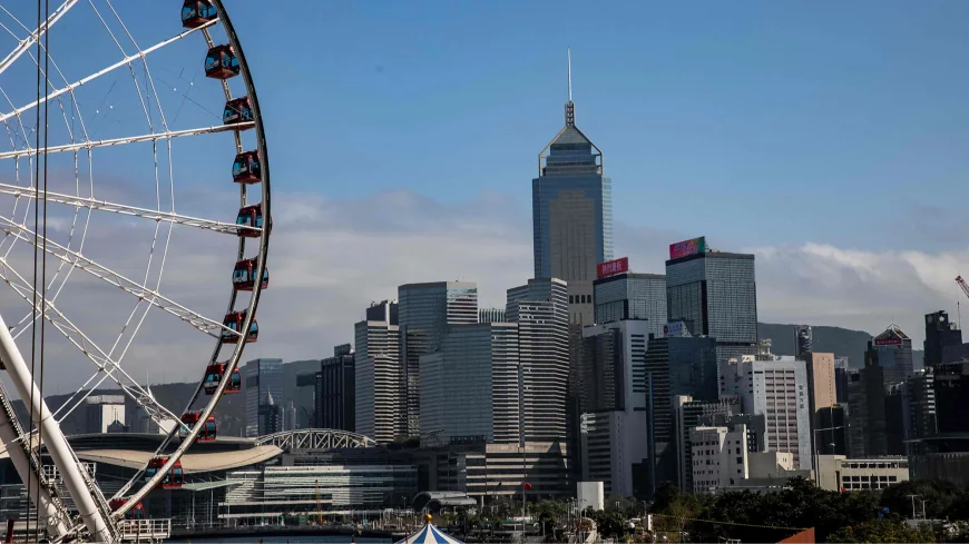 Hong Kong Matches Switzerland at $2.9 Trillion in Wealth