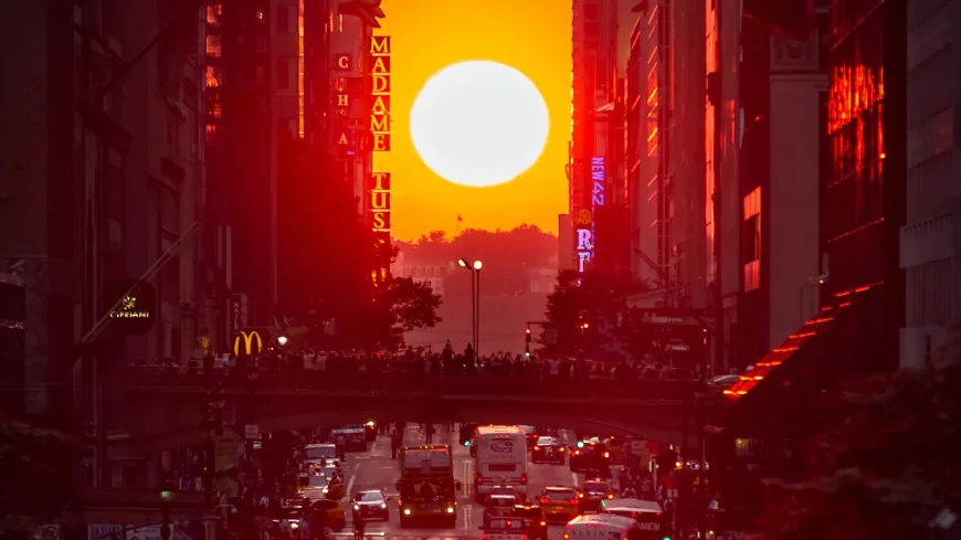 Neil deGrasse Tyson Details Manhattanhenge 2026 Watch Times