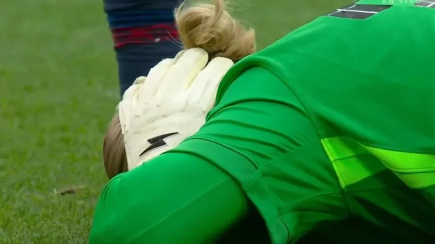 Safonov Injury Stops Psg Goalie in 27th Minute at Final