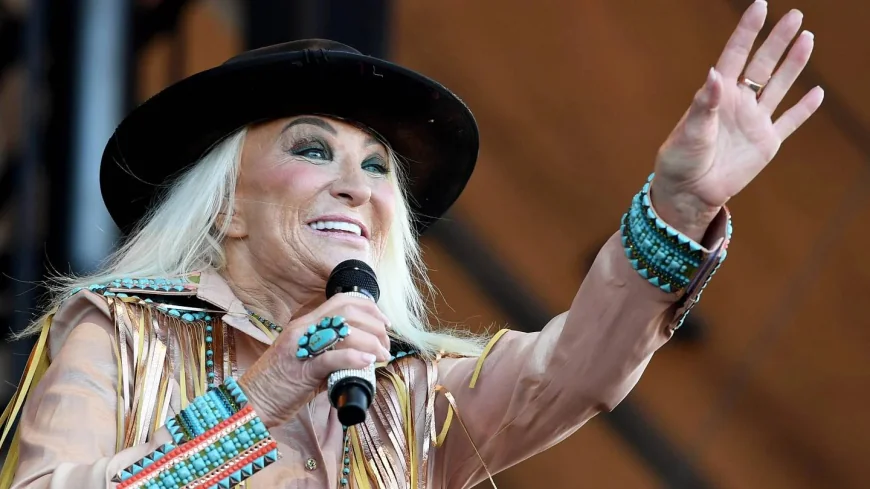 Rhonda Revelle Gets Tanya Tucker Surprise Before Nebraska’s WCWS Open