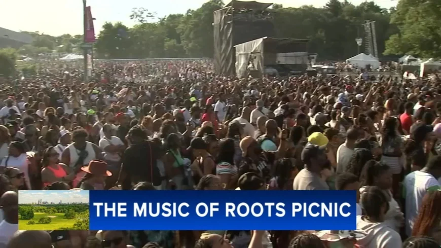 Jaÿ-Z Draws 200 to Secret Philly Jay Z Concert Before Roots Picnic
