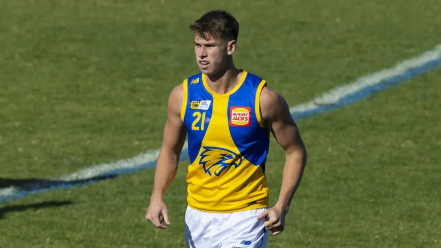 Jake Waterman Watch as Cooper Duff-Tytler Pulled Before Essendon
