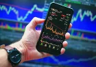 Discover Financial Holds Mid-USD 120s as Capitalone Awaits Approval