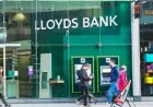 West Byfleet Loses Last Branch as Lloyds Bank Closes Two Sites