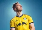 Ampadu Agrees Leeds Deal Until 2030 — Leeds News