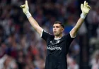 Dino Zoff Backs Emi Martinez for Juventus Move