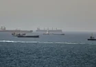 Three Iranian tankers cross Us-iran blockade line in Gulf of Oman