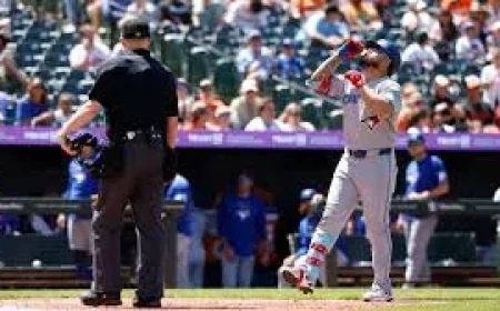 Jesús Sánchez Leaves After Ball Hit at Camden Yards — Sanchez Hit By Ball