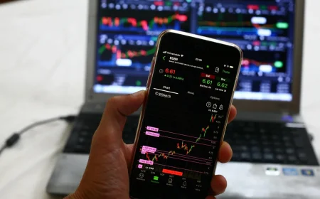 3i Group Holds Near 2,290p as Ftse100 Weakness Persists