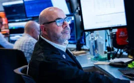 Brent Crude Jumps 6.7% to $97.22 as Sp 500 Holds