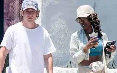 Jeremy Allen White and Shanola Hampton Reunite on a Los Angeles Hike — Shameless