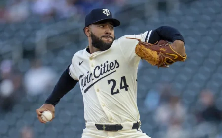 Blue Jays Acquire Simeon Woods Richardson Back From Twins