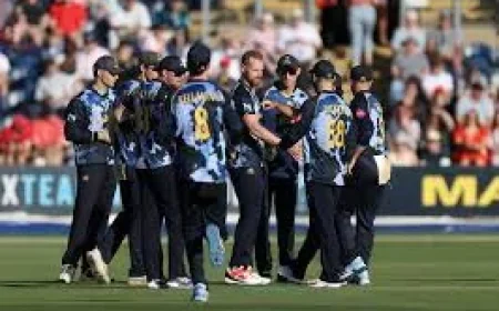 Kiran Carlson Hits 109 as Glamorgan Beat Somerset