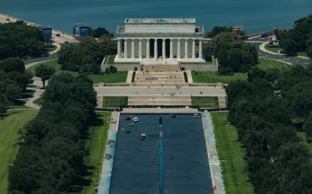 Trump Promenade Plan Puts Lincoln Memorial Project at Center Stage