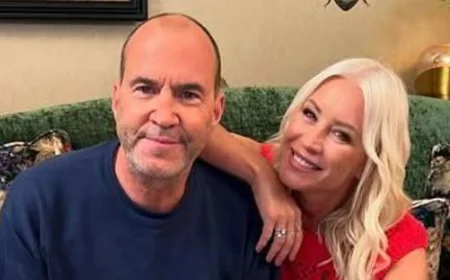 Denise Van Outen and Johnny Vaughan reunite after 23-year feud