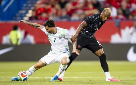 Crepeau Stands Tall in Canada 1-1 Ireland Draw — Canada Irlande Soccer