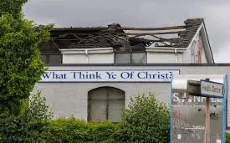 Brian Kingston condemns Shankill Road arson after hall gutted