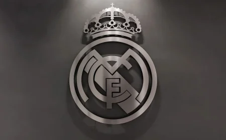 Florentino Perez Faces Enrique Riquelme in Real Madrid Elections