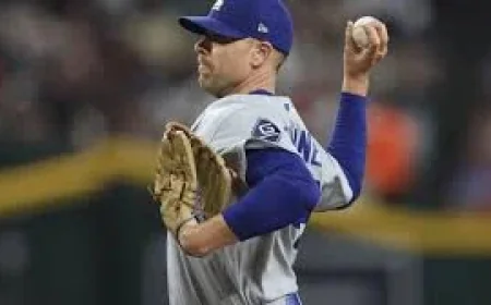 Dodgers Wear Pride Hats at Pride Night Against Angels