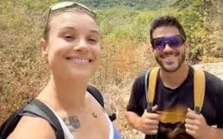 Anouk Meunier linked to Forfaits Québec image choice, Caroline Néron says