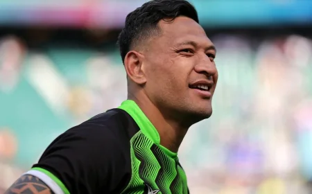 Israel Folau Shopped to Wests Tigers for Train-and-Trial Deal