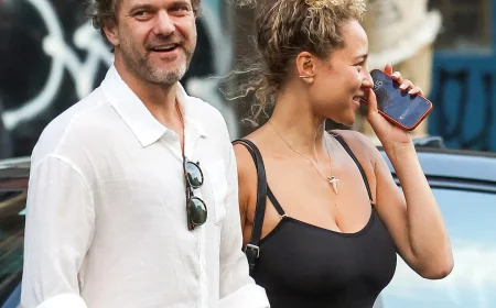 Joshua Jackson Fuels Romance Rumors With Olivia Burgess in NYC