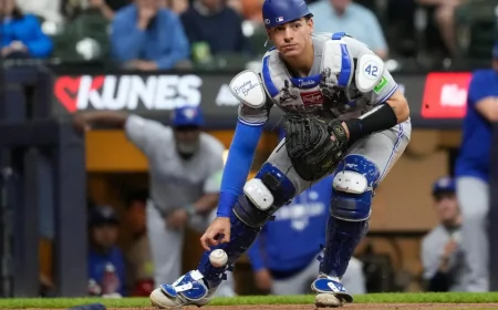 Blue Jays Reacquire Woods Richardson for Cash