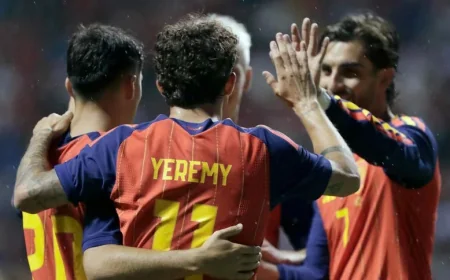 Pedro Gallese Own Goal Gives Spain 3-0 Lead in Puebla