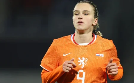 Vivianne Miedema Undergoes Second Knee Operation Before 2025 Return
