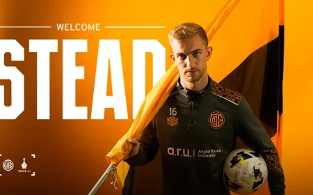 Callum Stead Joins Cambridge United After 50 Goals for Barnet