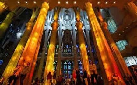 Papal blessing completes Sagrada Família tower in Barcelona