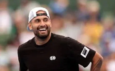 Kyrgios Beats Moutet for First Singles Win in 15 Months