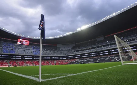 Javier Aguirre Gives Erik Lira Equal Shot in 26-Man Mexico Squad
