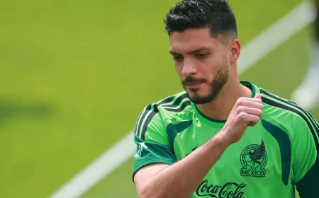Jimenez Mexico move edges closer as Wolves target Molineux return