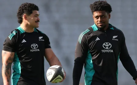 Hurricanes Use 47-24 Eden Park Form to Face Blues — Hurricanes Vs Blues
