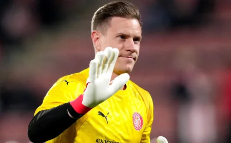 Yann Sommer joins Ajax shortlist as Cruyff weighs veteran options
