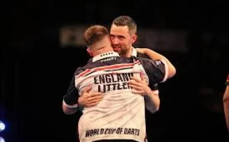 England Beat Spain 8-5 to Reach World Cup Darts Quarter-Finals