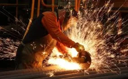 Pratley Warns Britain Faces Industrial Decline Over Energy Costs — British Manufacturing Deindustrialisation Crisis
