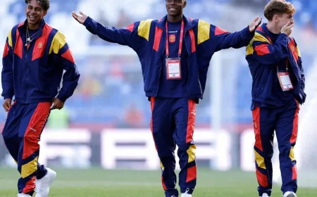 Pedro Sánchez Heads Spain Soccer Into Cape Verde Clash, Trump Feud