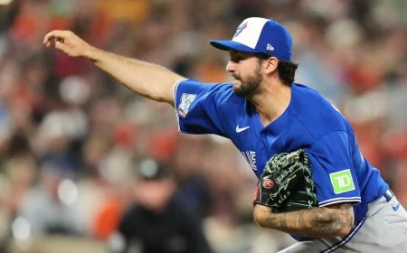 Blue Jays Add Denis Samudio in Deal for Connor Seabold