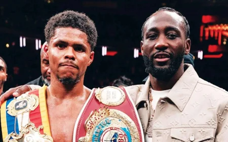 Shakur Stevenson Says Floyd Mayweather Jr Could Beat Terence Crawford