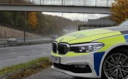 M6 Traffic: Jack-knifed lorry closes southbound route near Lancaster