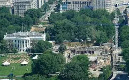 Trump Ballroom Funding Plan Puts White House State Ballroom at $300 Million Taxpayer Cost