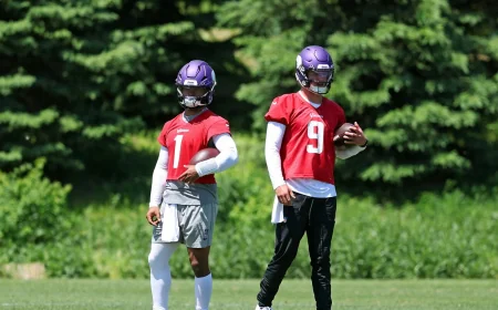 Kyler Murray Competition Runs Into Training Camp for Vikings