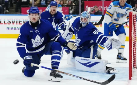 Renaud Lavoie: Maple Leafs trade Woll, Benoit for Ersson, Andrae, pick