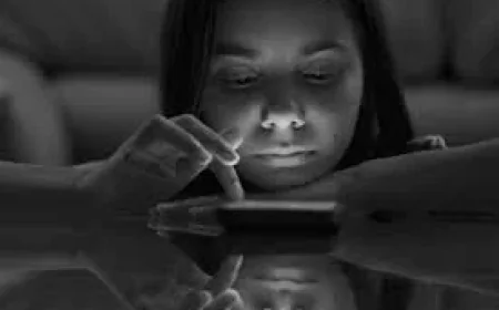 Jeremy Allen White signals £1.3bn UK digital ad cut